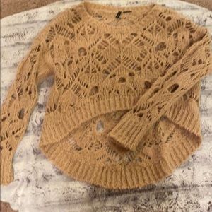 Beautiful cropped sweater